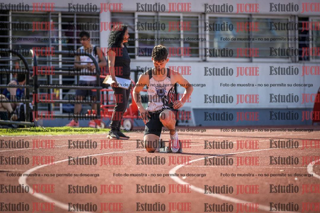 Fotos de los 400 m llanos de varones