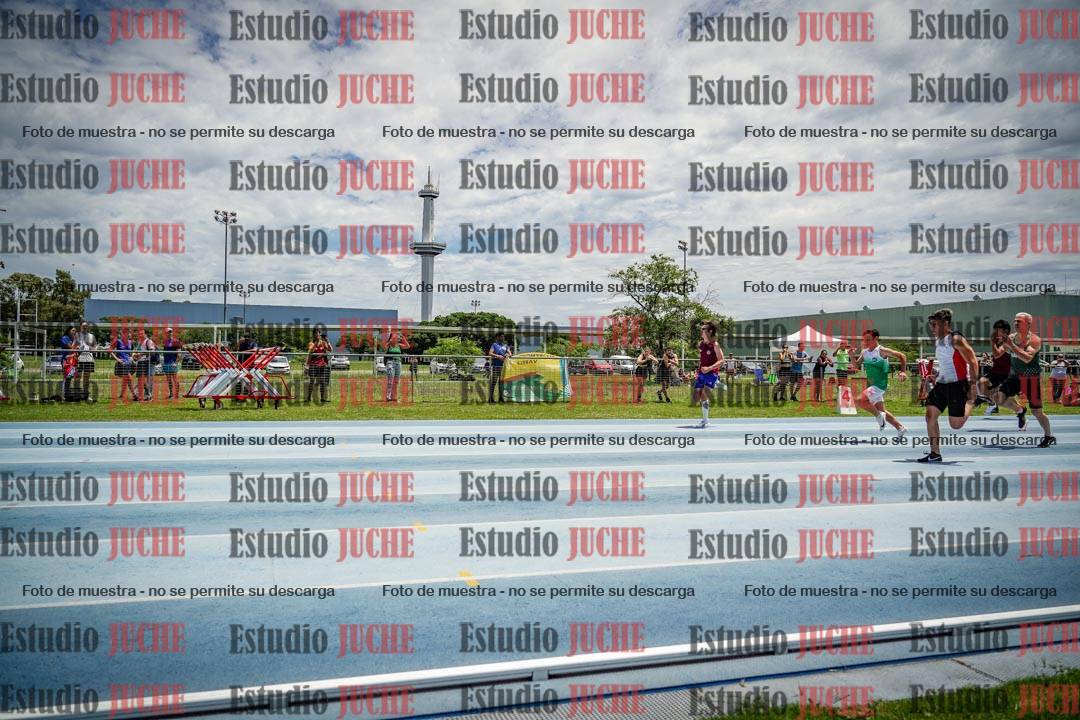 Fotos de los 100 m llanos de varones