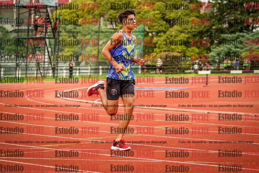 Fotos de los 400 m llanos de varones