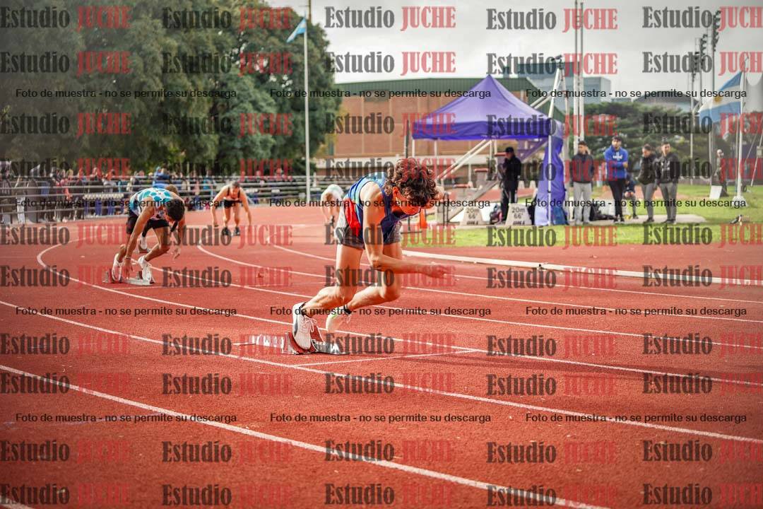 Fotos de los 400 m llanos de varones