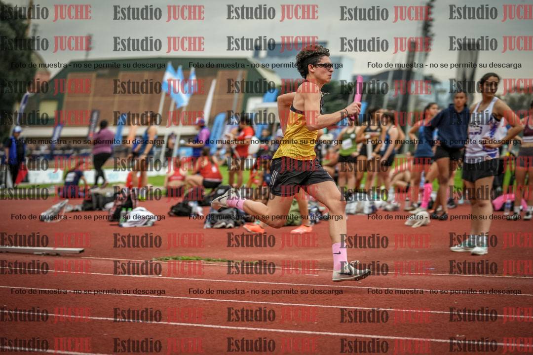Fotos de las Postas 4x100 m de varones