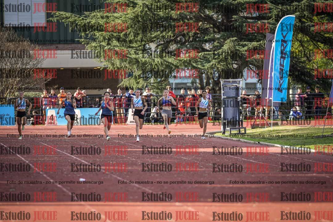 Fotos de los 200 m llanos de mujeres - FINAL
