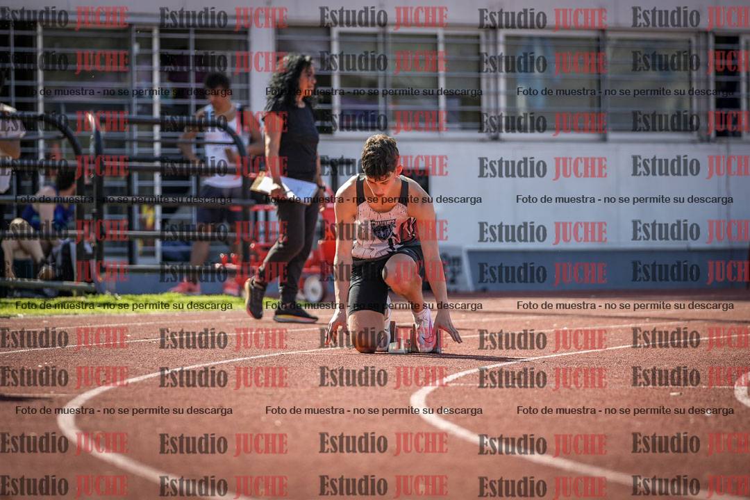 Fotos de los 400 m llanos de varones