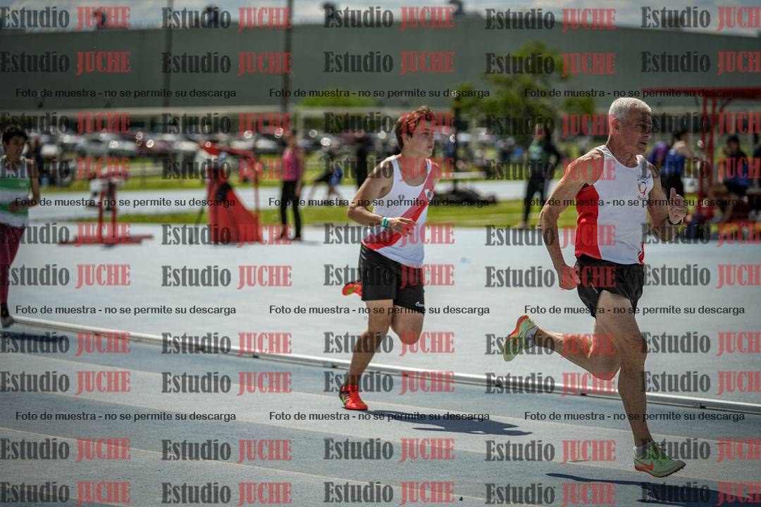 Fotos de los 400 m llanos de varones