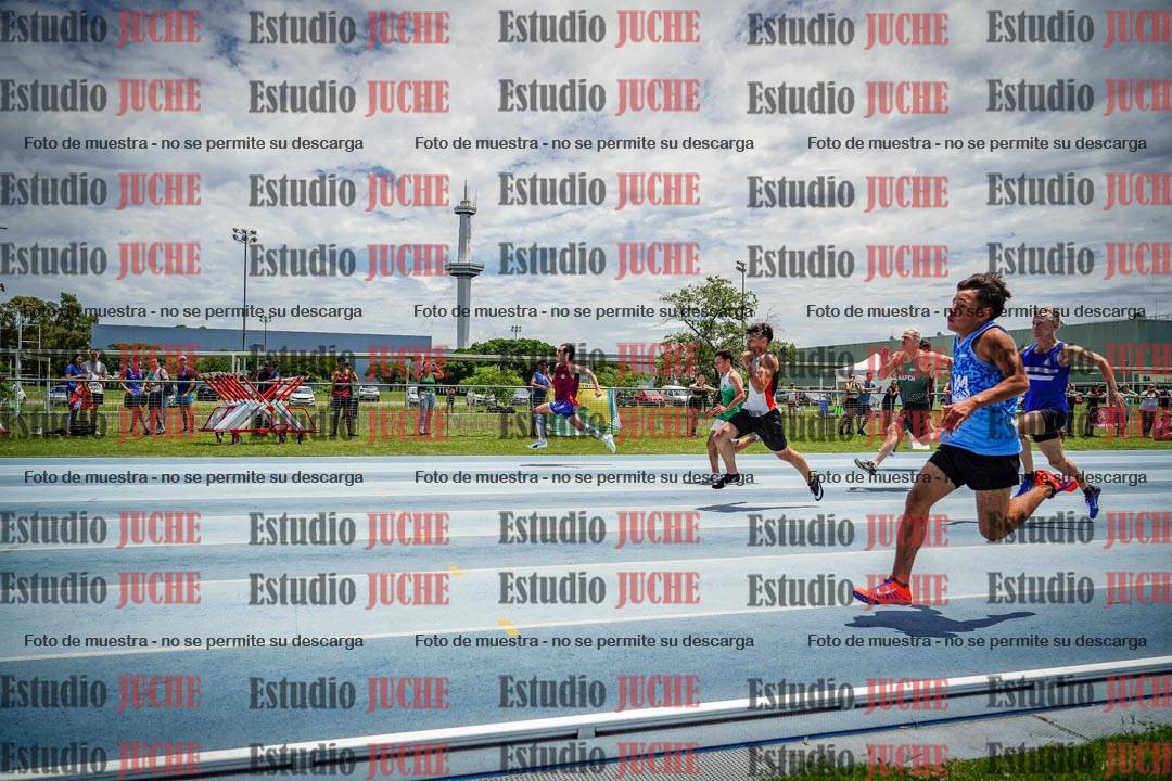Fotos de los 100 m llanos de varones