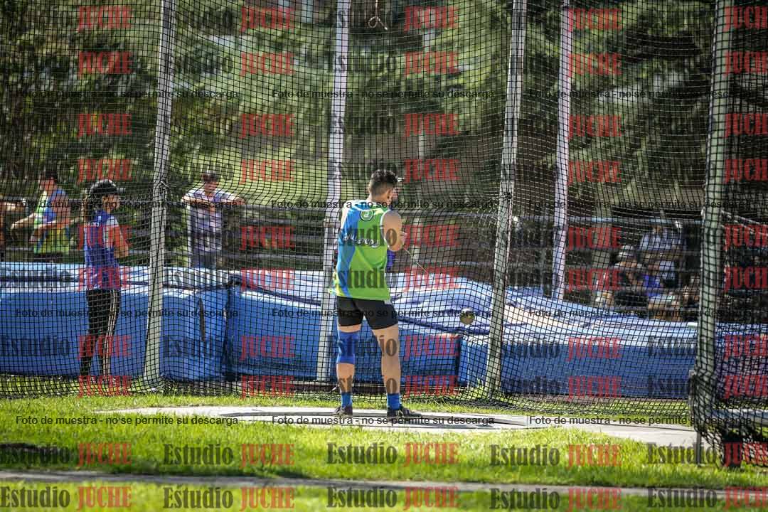 Fotos del lanzamiento de martillo de varones