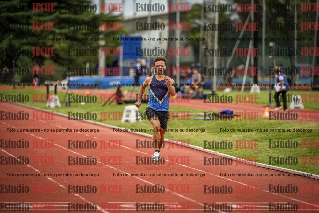 Fotos de los 400 m llanos de varones