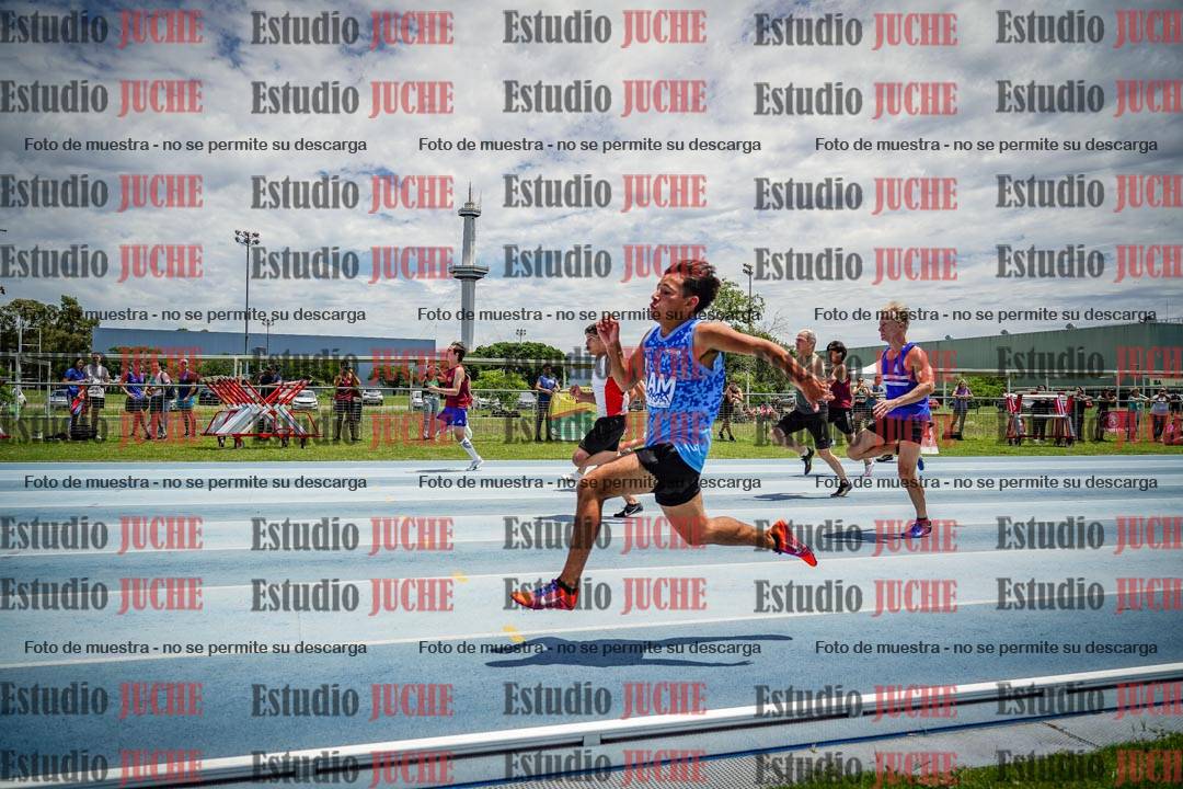 Fotos de los 100 m llanos de varones