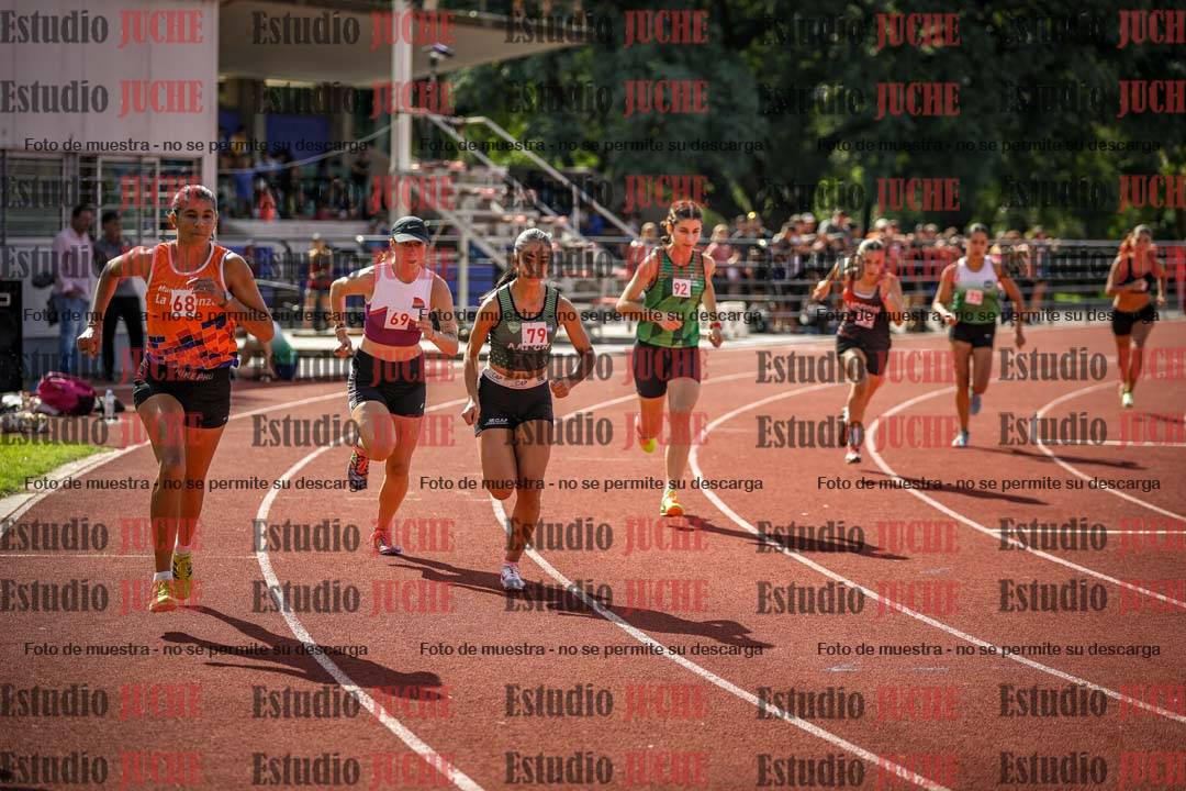 Fotos de los 800 m llanos de mujeres
