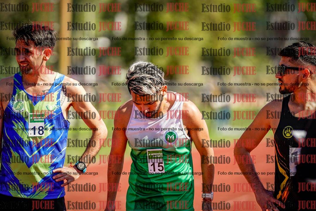 Fotos de los 5000 m llanos de mujeres y varones