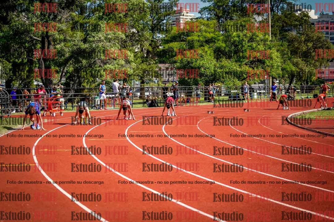 Fotos de los 200 m llanos de varones