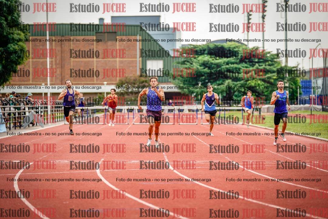 Fotos de los 400 m con vallas de varones