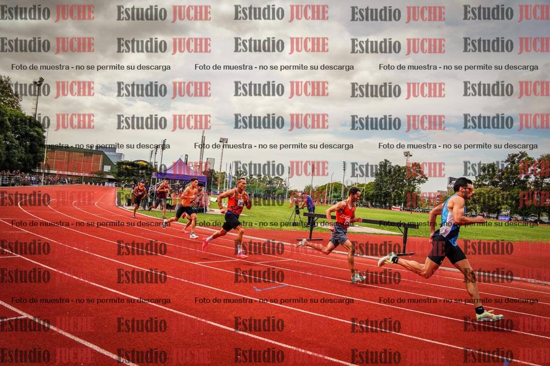 Fotos de los 800 m de varones