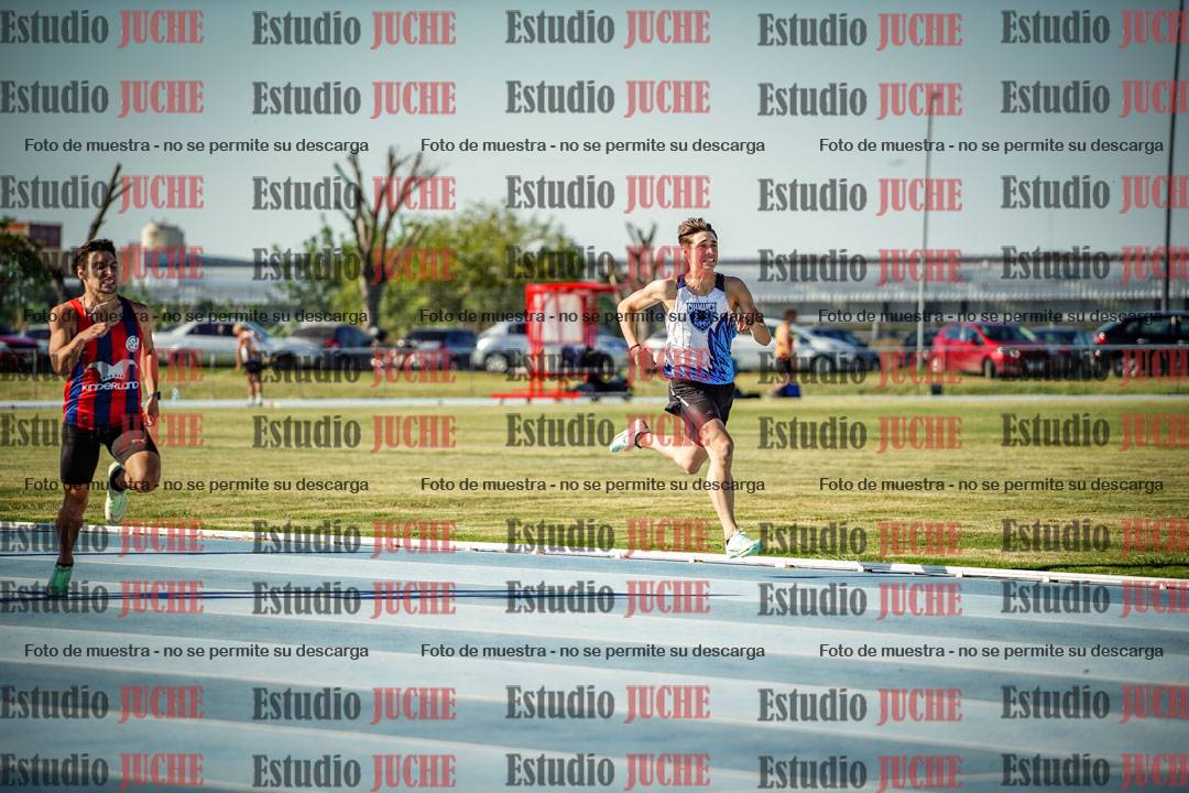 Fotos de los 400 m llanos de varones