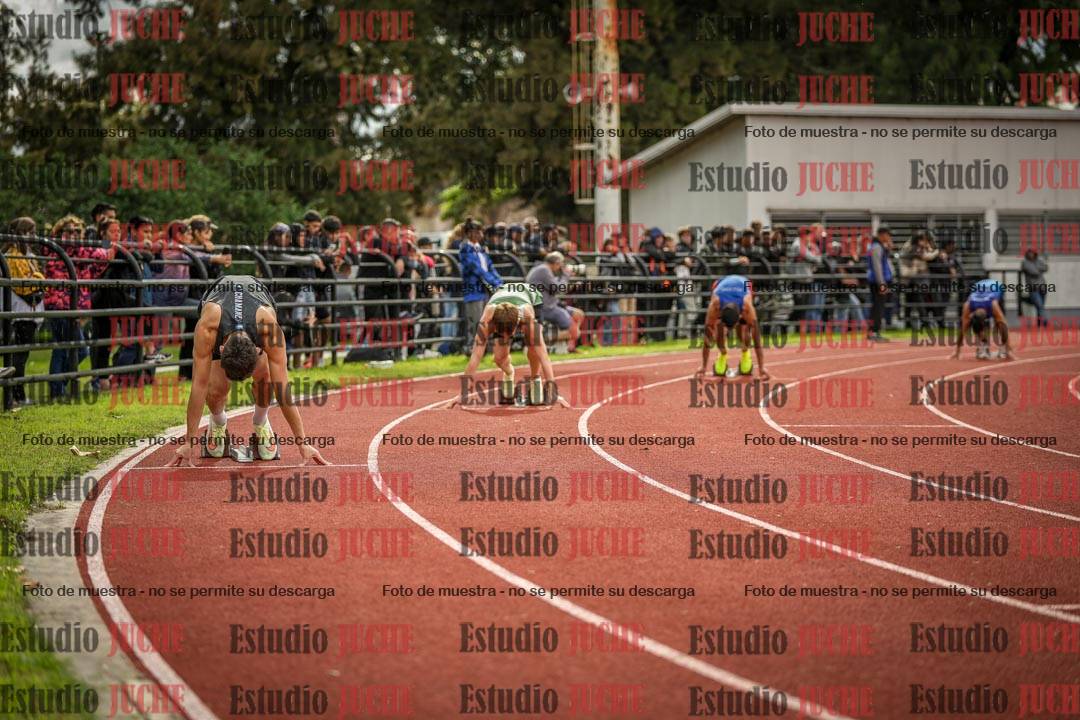 Fotos de los 400 m llanos de varones