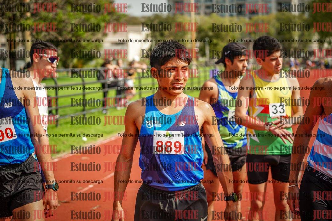 Fotos de los 3000 m llanos de varones