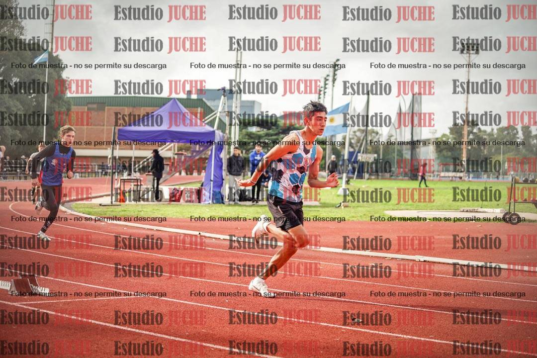 Fotos de los 400 m llanos de varones