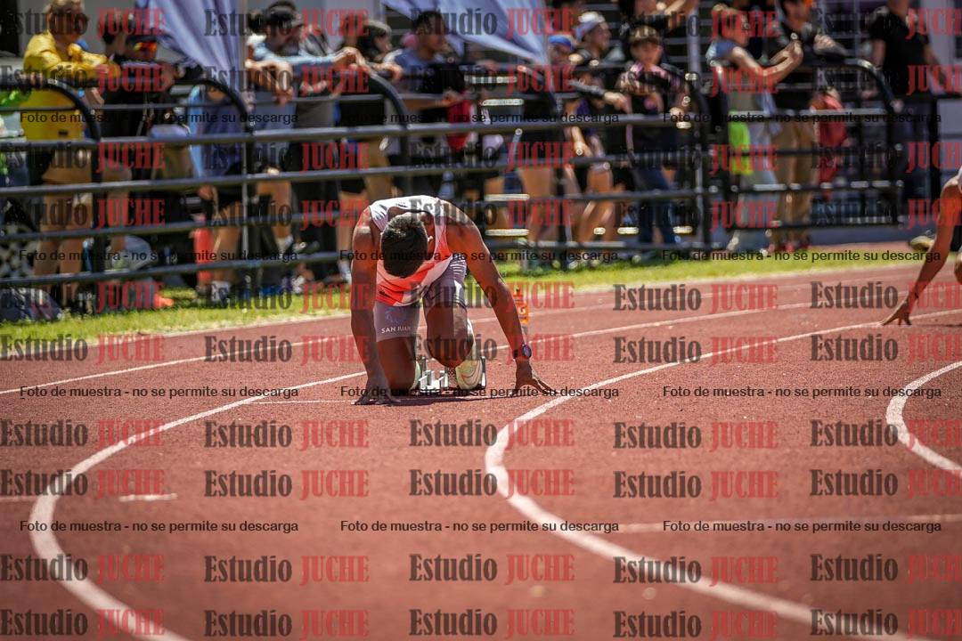 Fotos de los 400 m llanos de varones