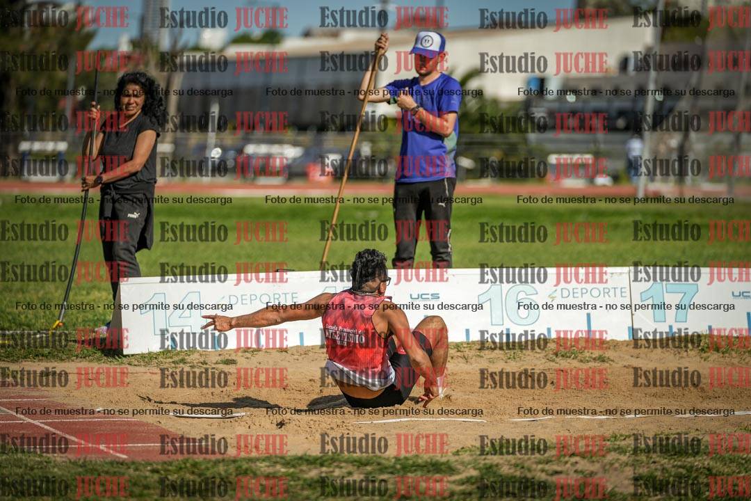 Fotos del salto triple de varones