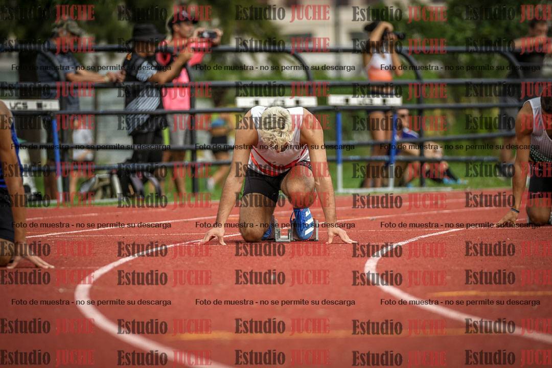 Fotos de los 200 m llanos de varones