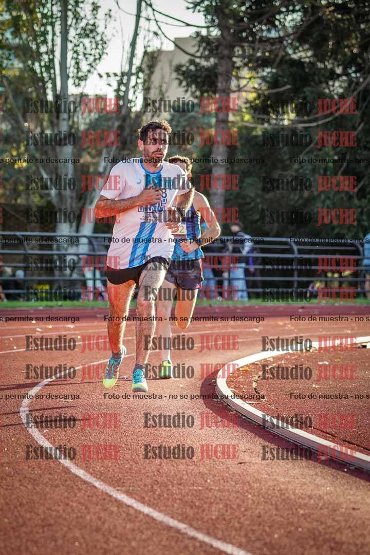 Fotos de los 3000 m llanos de varones