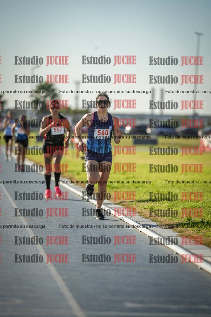 Fotos de los 1500 m llanos de mujeres