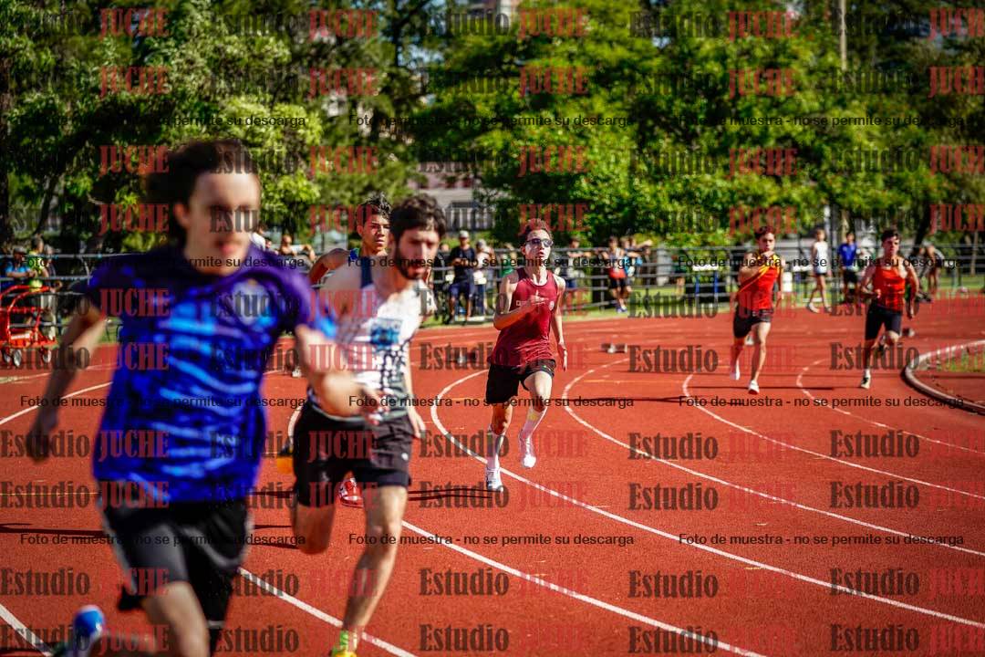 Fotos de los 200 m llanos de varones