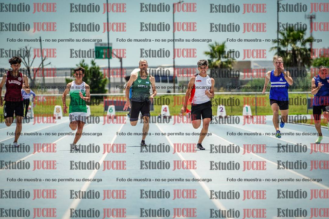 Fotos de los 100 m llanos de varones