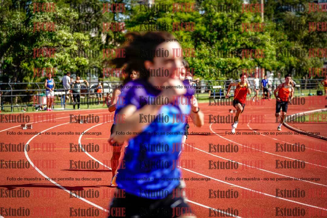 Fotos de los 200 m llanos de varones