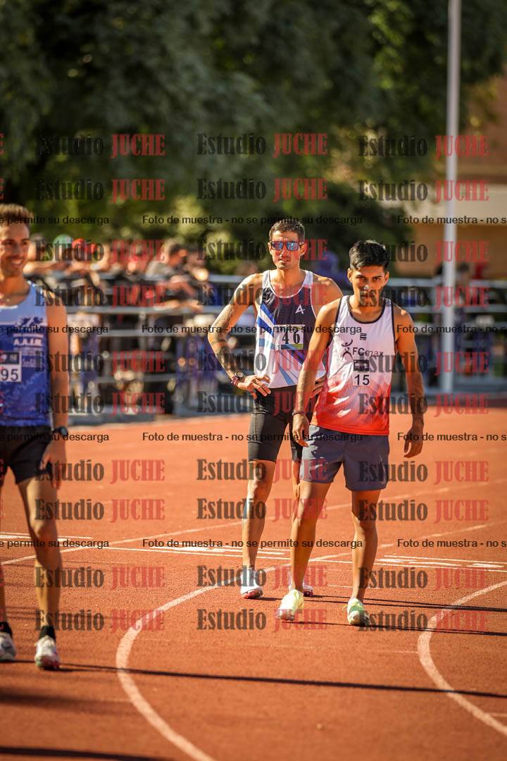 Fotos de los 800 m llanos de varones
