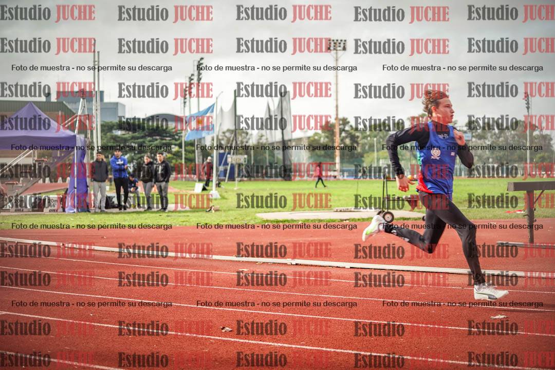 Fotos de los 400 m llanos de varones