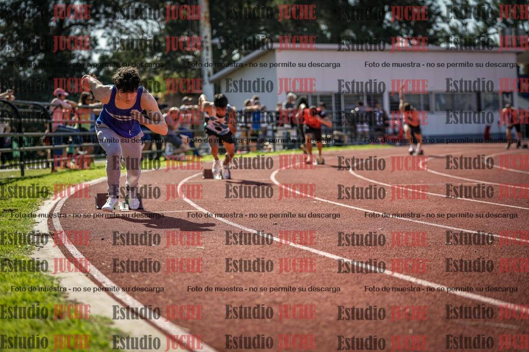 Fotos de los 400 m llanos de varones