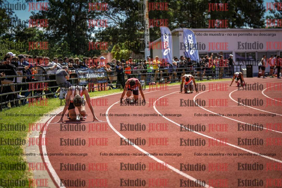 Fotos de los 400 m llanos de varones