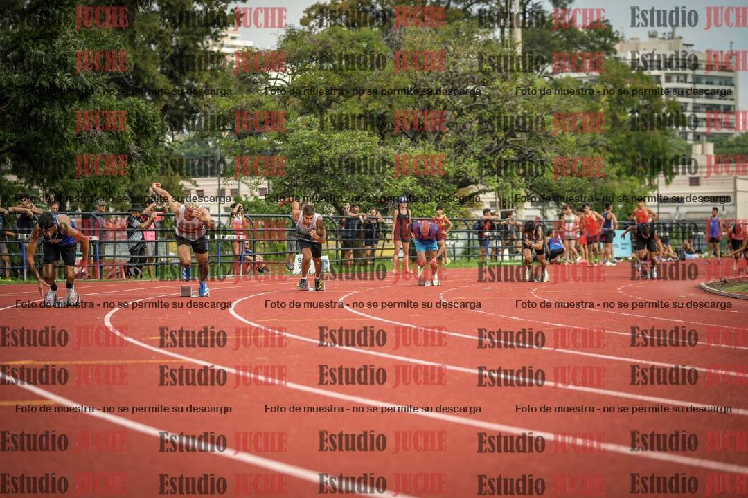 Fotos de los 200 m llanos de varones