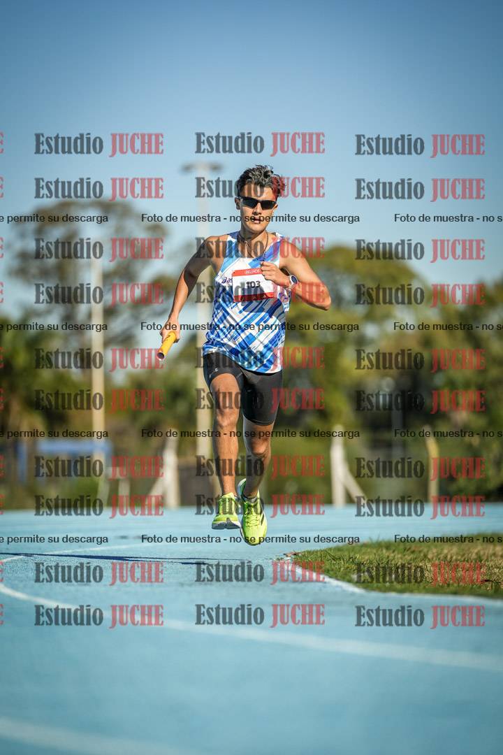 Fotos durante los relevos