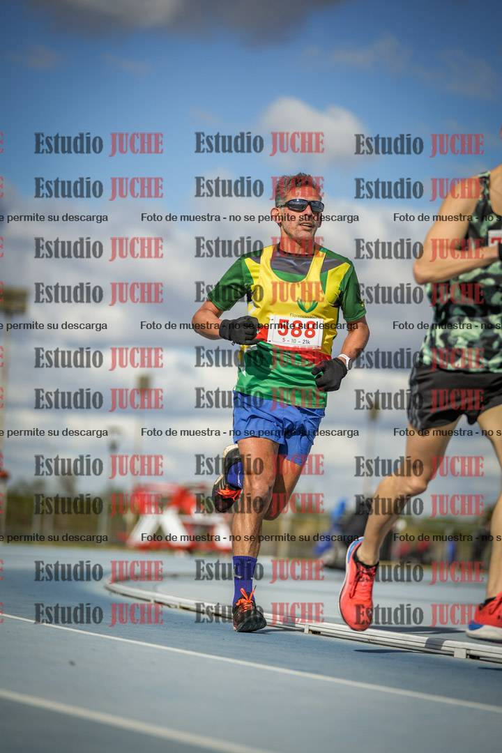 Fotos de los 5000 m llanos de varones
