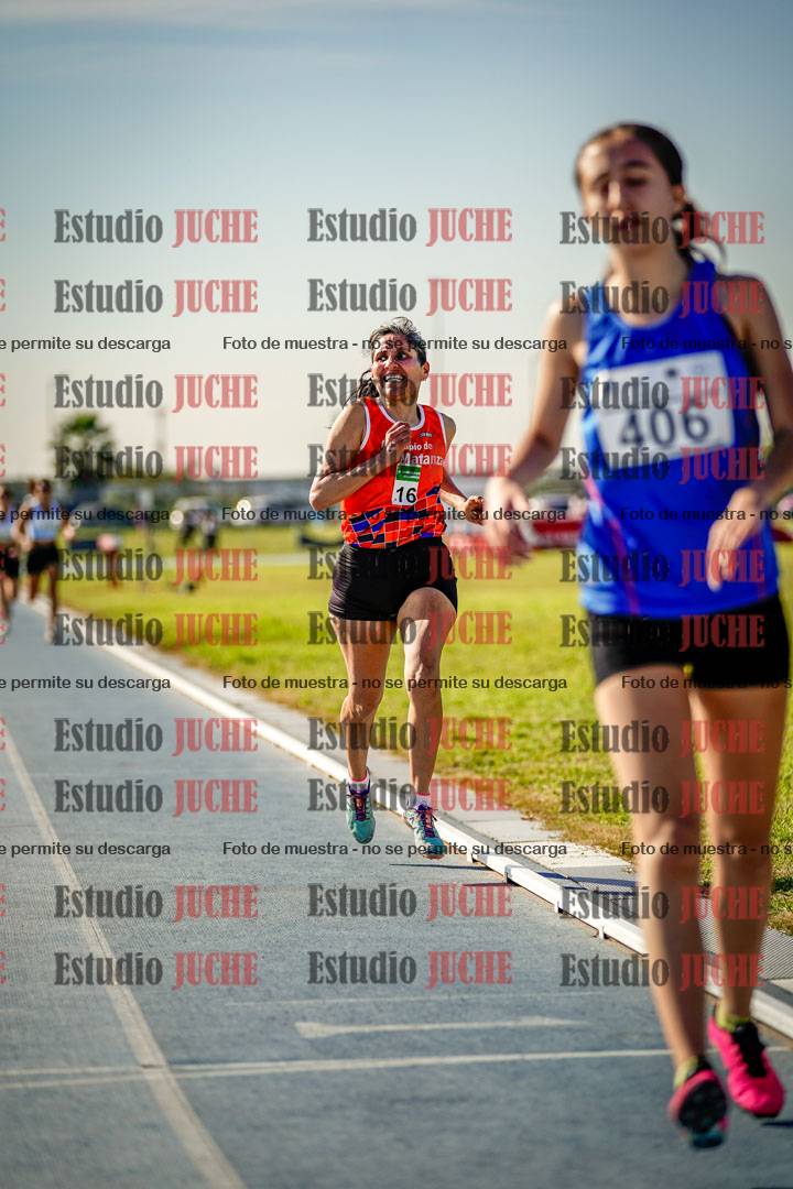 Fotos de los 1500 m llanos de mujeres