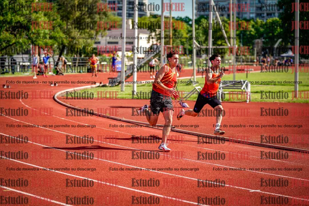 Fotos de los 200 m llanos de varones