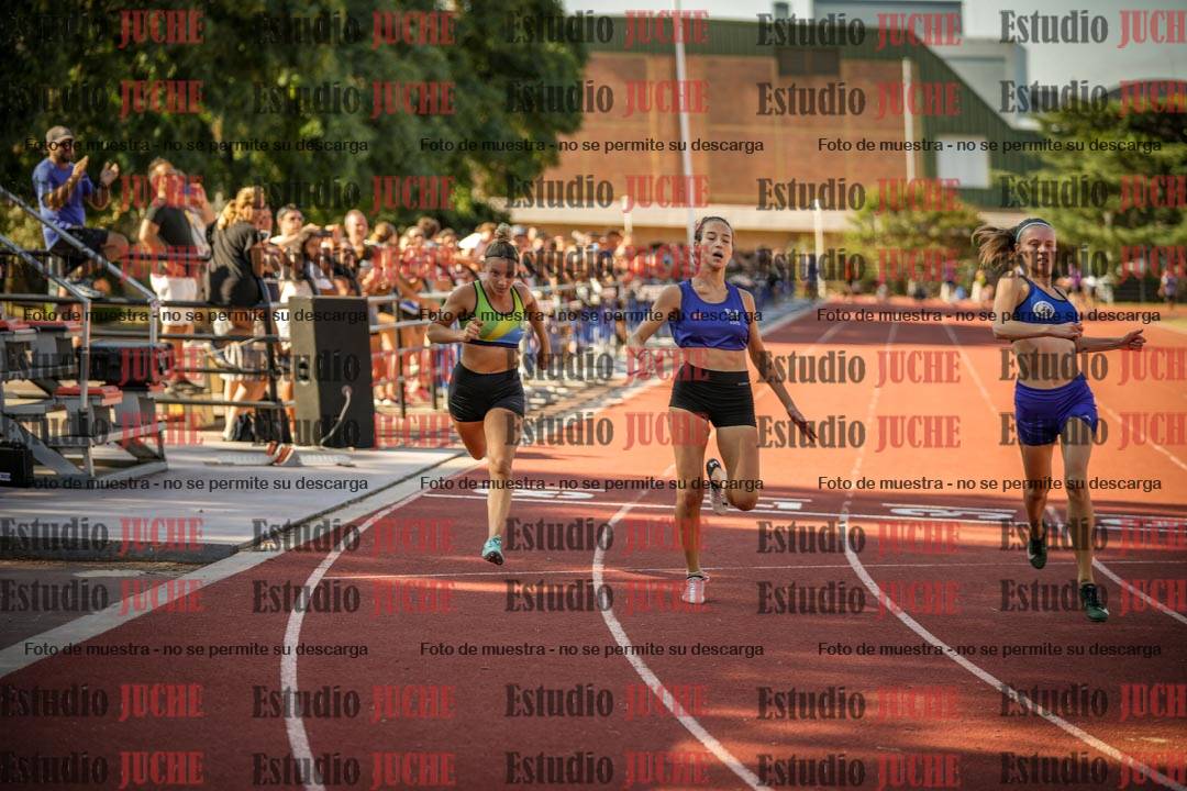 Fotos de los 100 m llanos de mujeres - FINAL U20