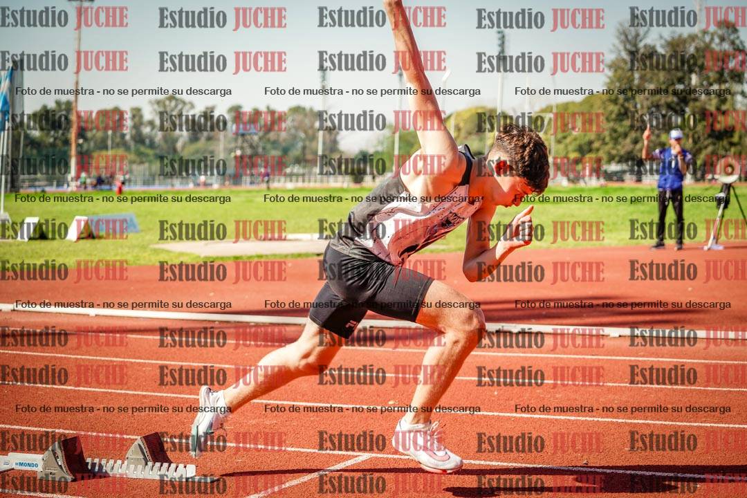 Fotos de los 400 m llanos de varones