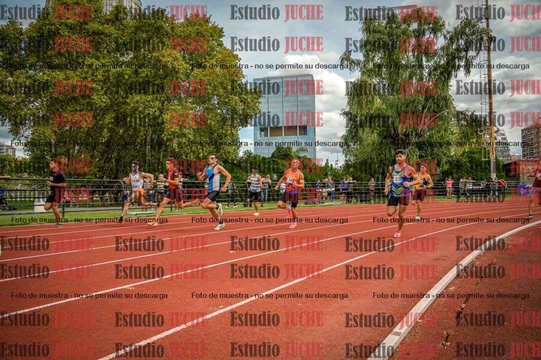 Fotos de los 800 m de varones