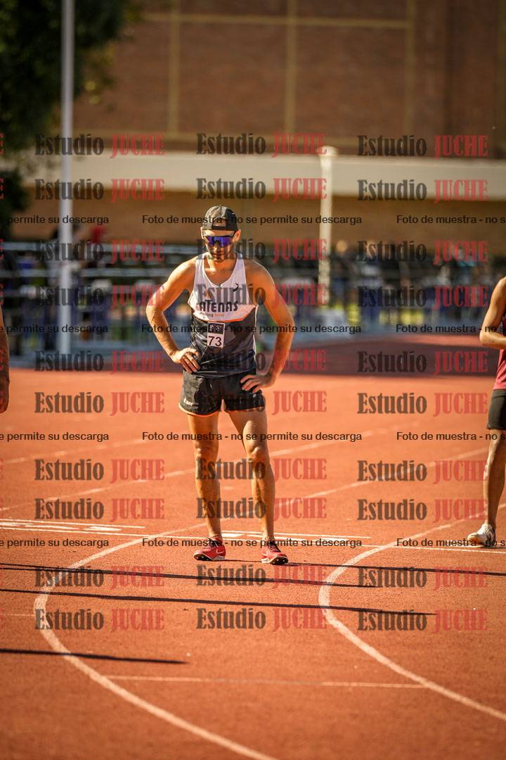 Fotos de los 800 m llanos de varones
