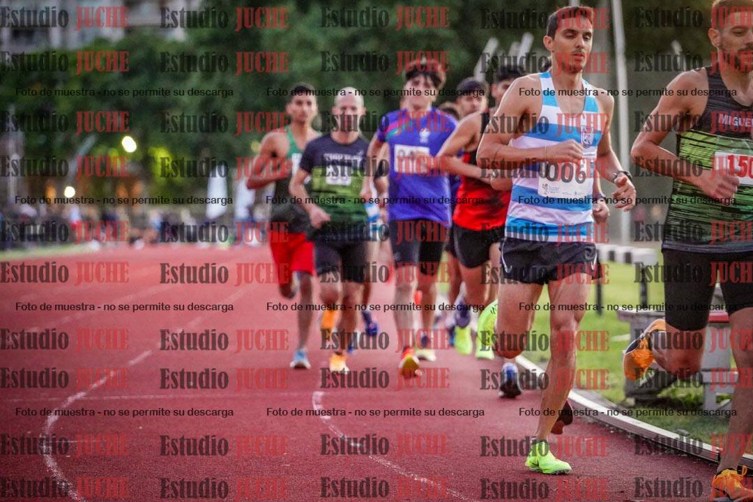 Fotos de los 1500 m llanos de varones