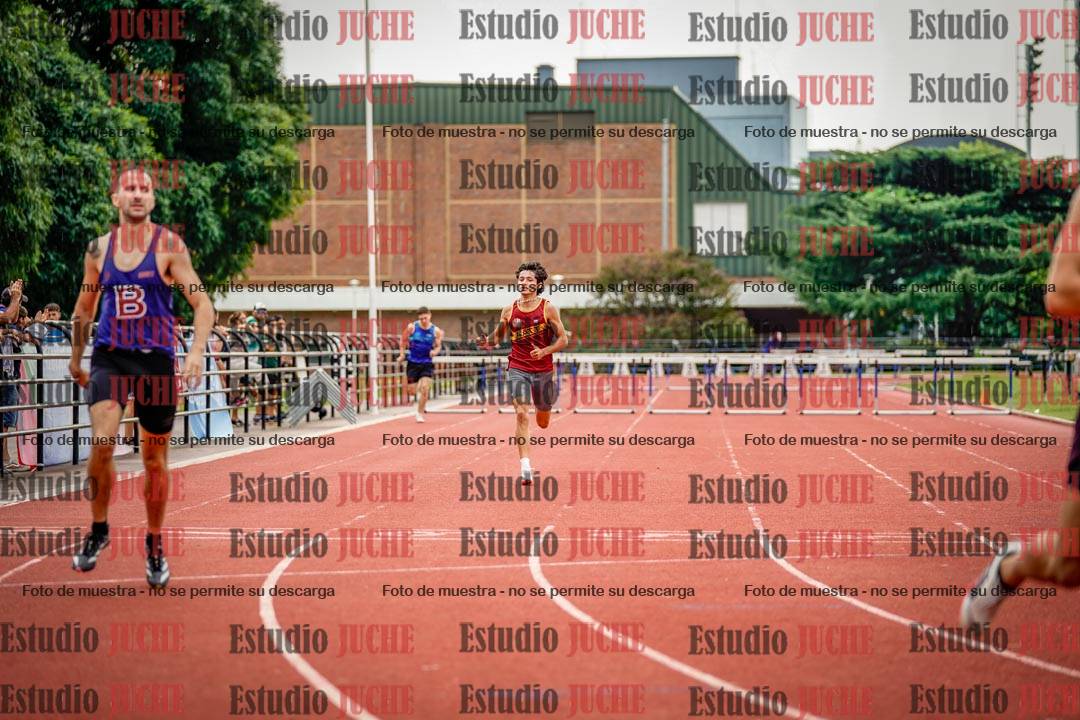 Fotos de los 400 m con vallas de varones