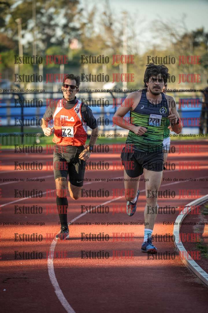 Fotos de los 3000 m llanos de varones