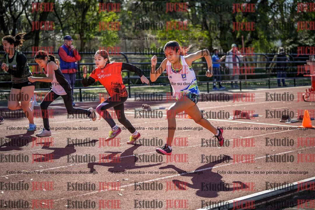 Fotos de los 50 m llanos de mujeres