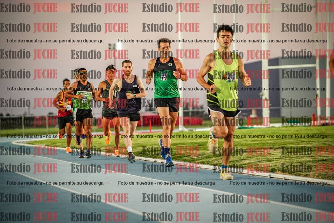 Fotos de los 3000 m llanos de varones