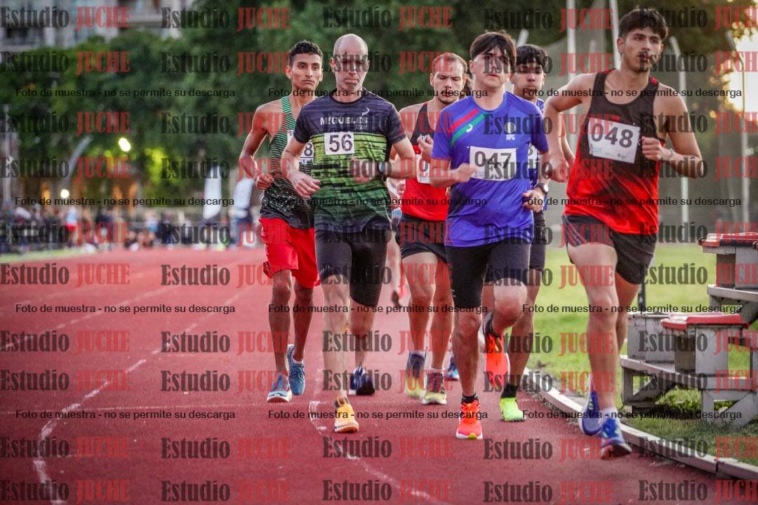 Fotos de los 1500 m llanos de varones
