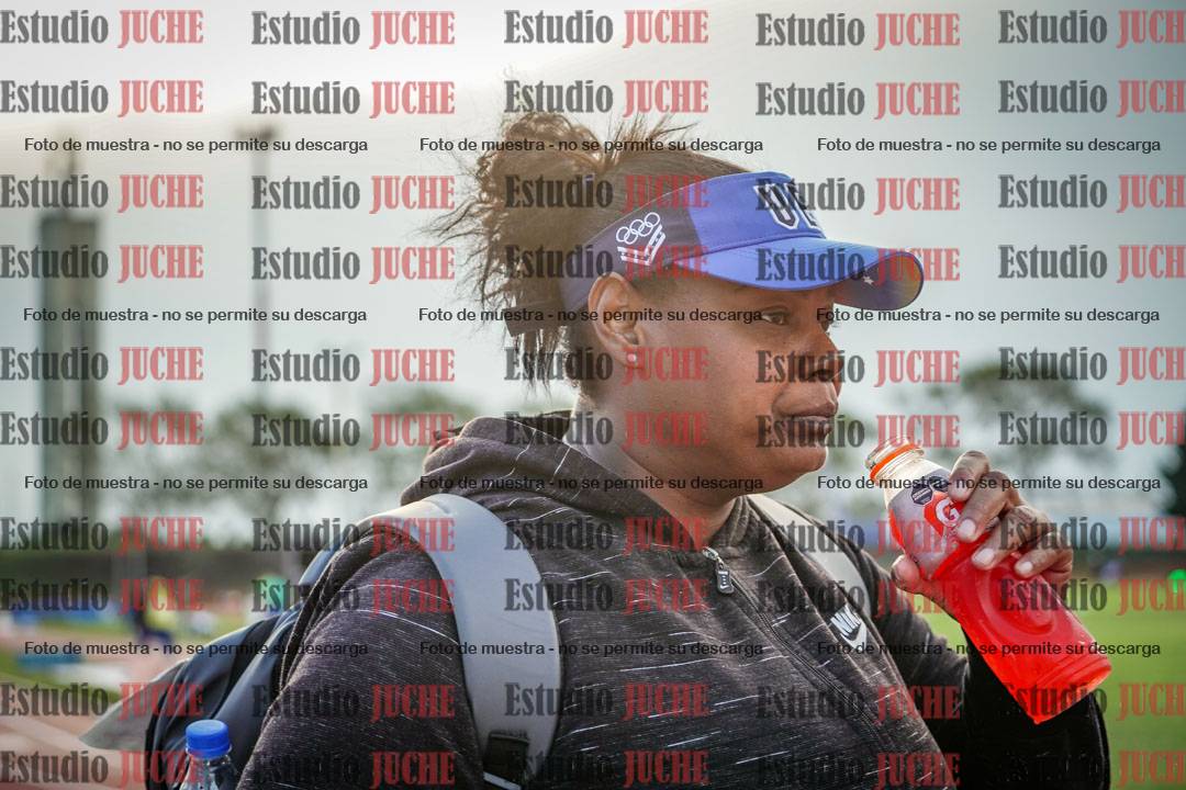 Fotos de algunos extras y podios del día 1