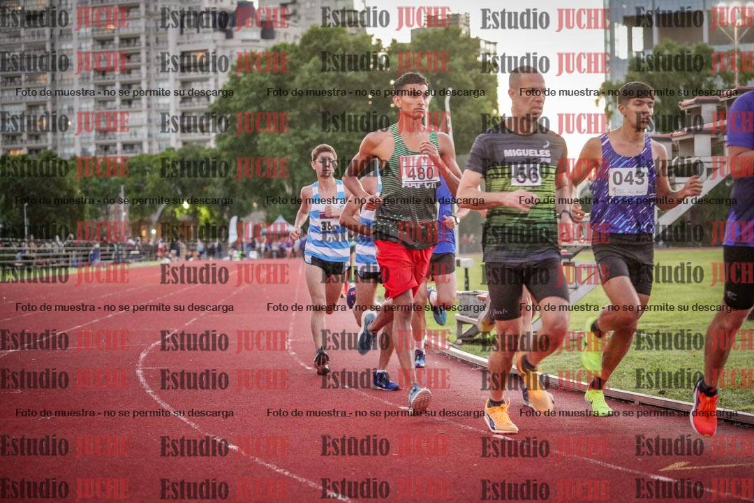 Fotos de los 1500 m llanos de varones
